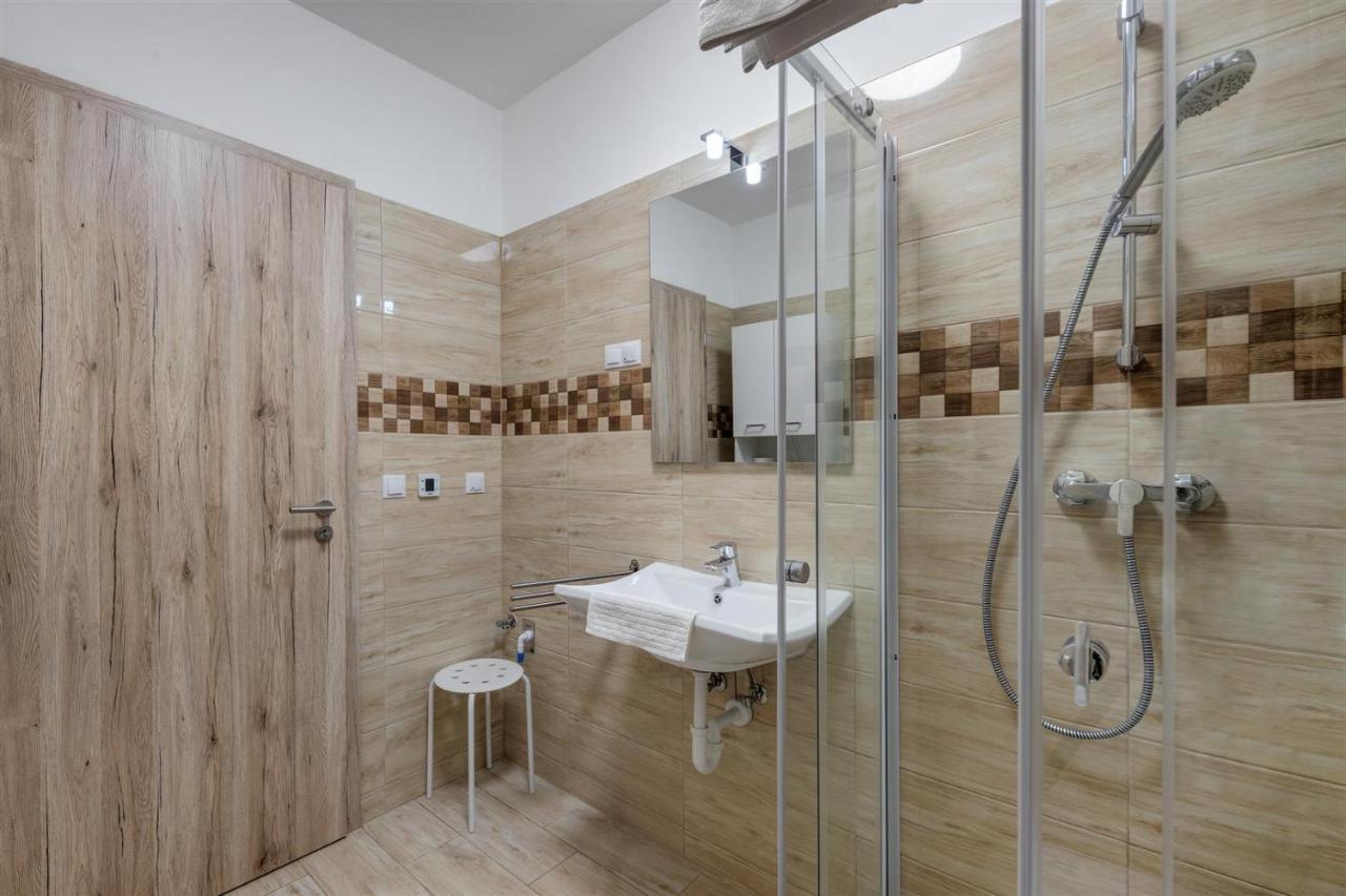 Leonardo Ground Apartment Budapesta Exterior foto