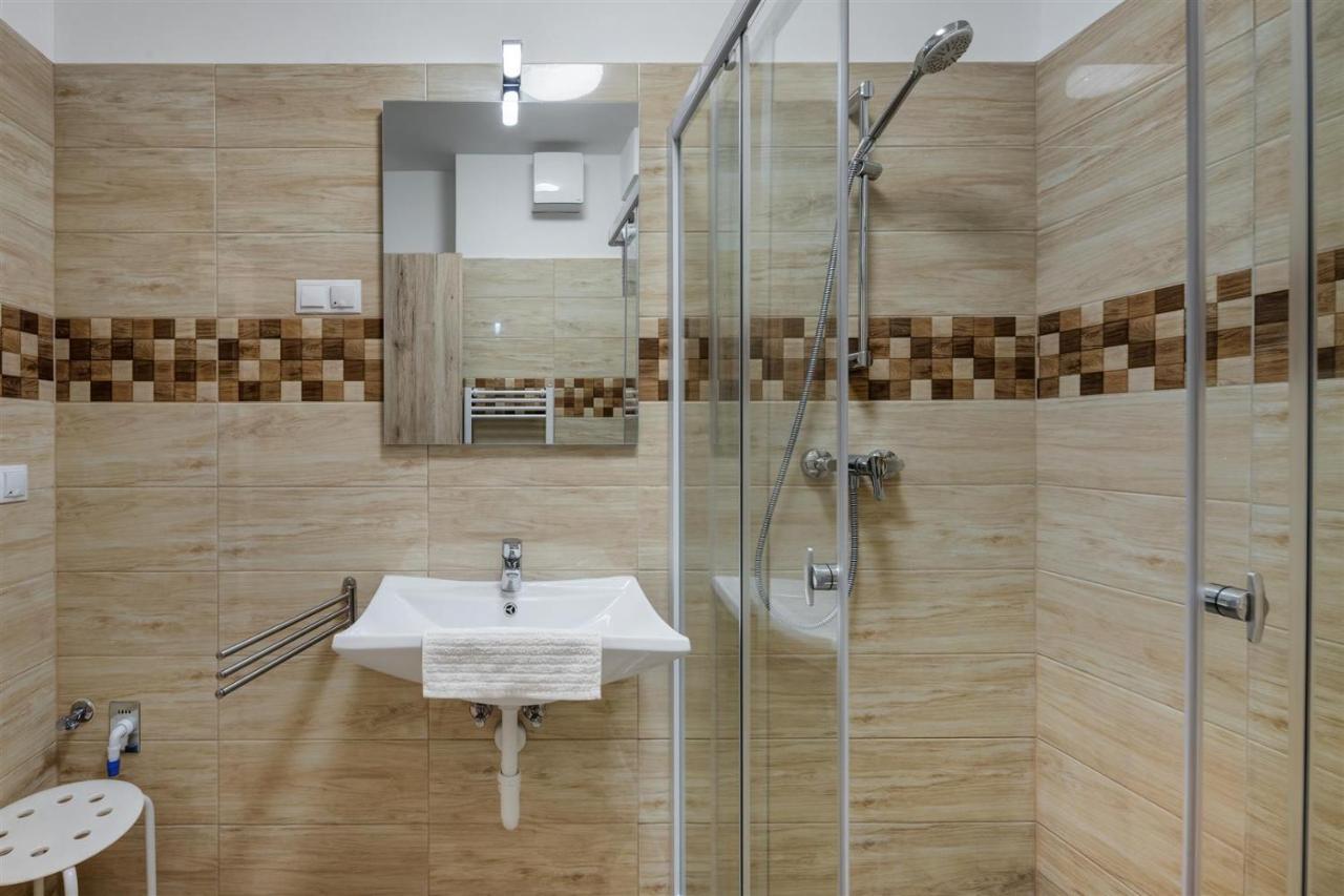 Leonardo Ground Apartment Budapesta Exterior foto